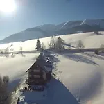 Rekreacny Dom Piero Feriehus *