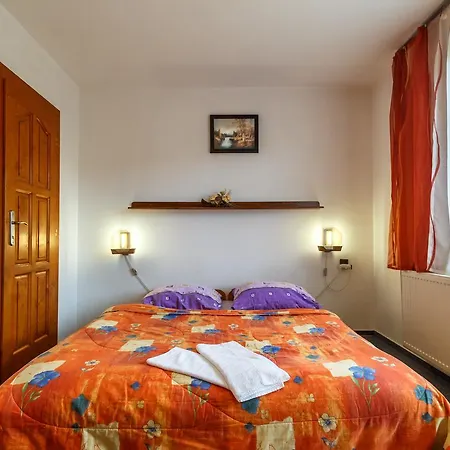 Feriehus Rekreacny Dom Piero *